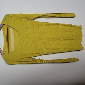 Women's Rock & Republic size small chartreuse finely knit sweater